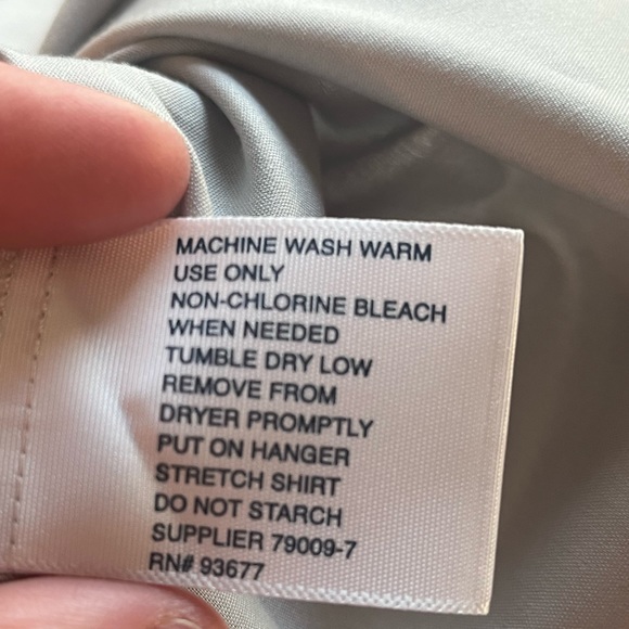 Stafford Travel Easy-Care Broadcloth Men’s light gray button down dress shirt - Picture 7 of 12